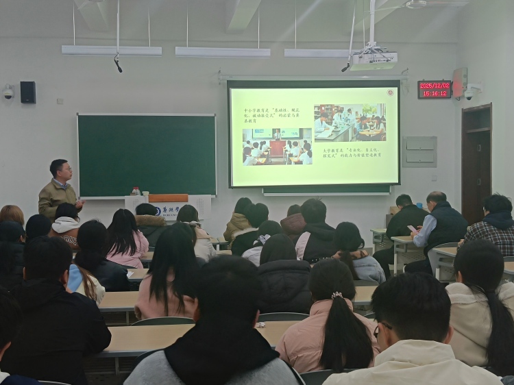李康照片3(宽750).jpg