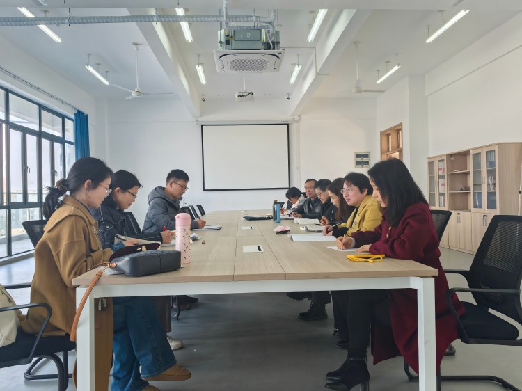 纲要教研室集体备课会3.12-修改尺寸版.jpg
