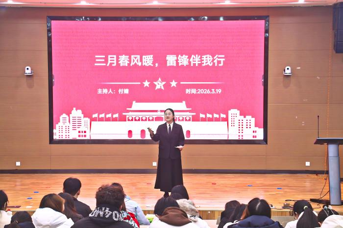 金话筒2(1).jpg