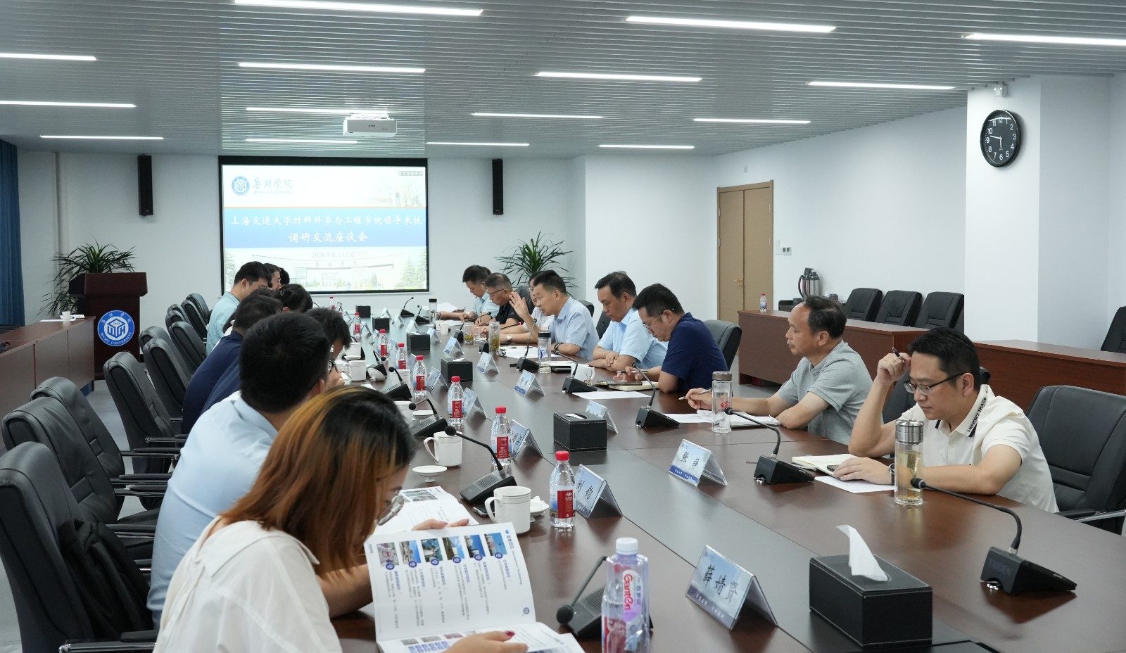 1786627782772145.jpg