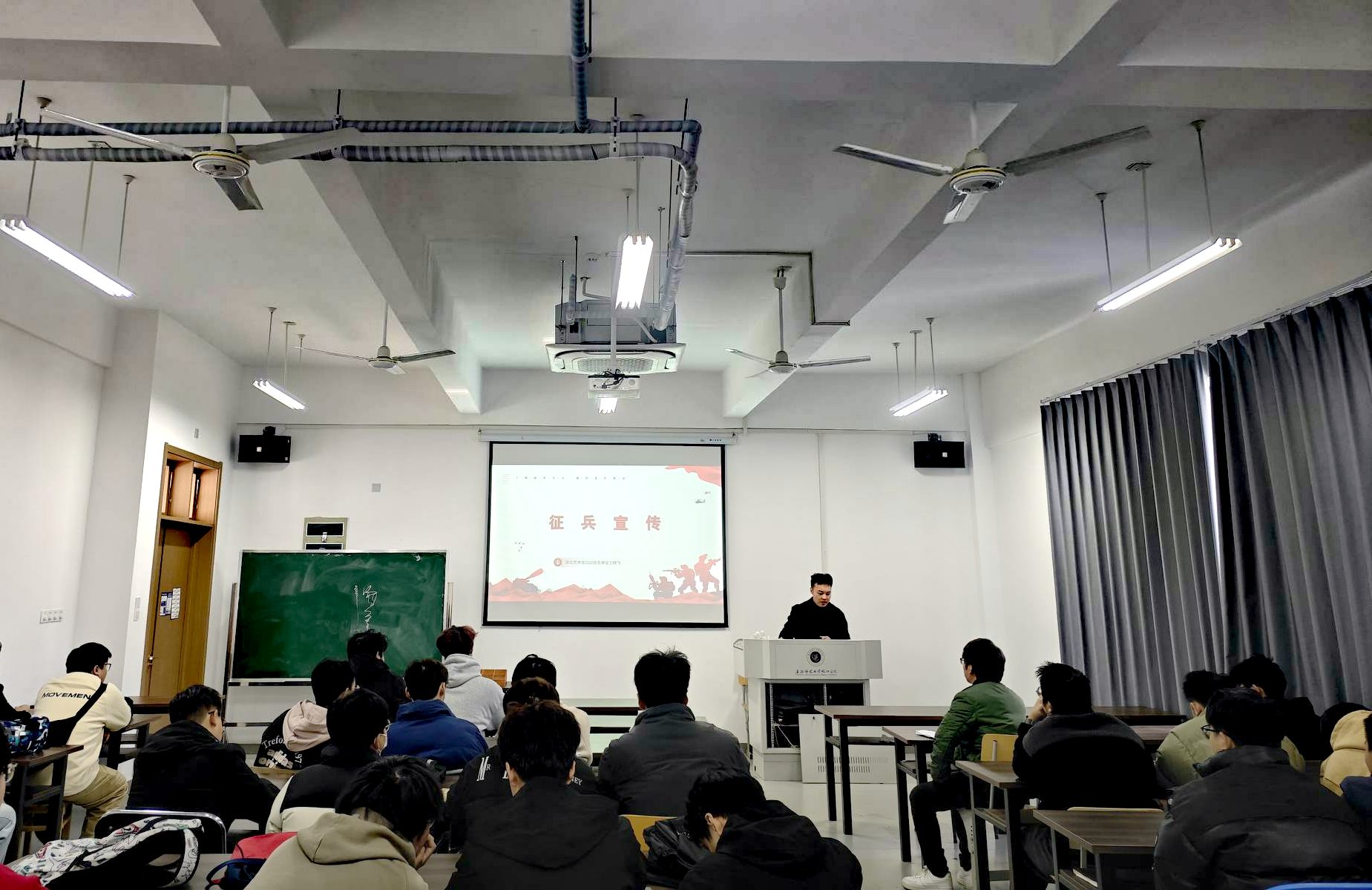 Cache_5d32a4e0fbd34990.jpg