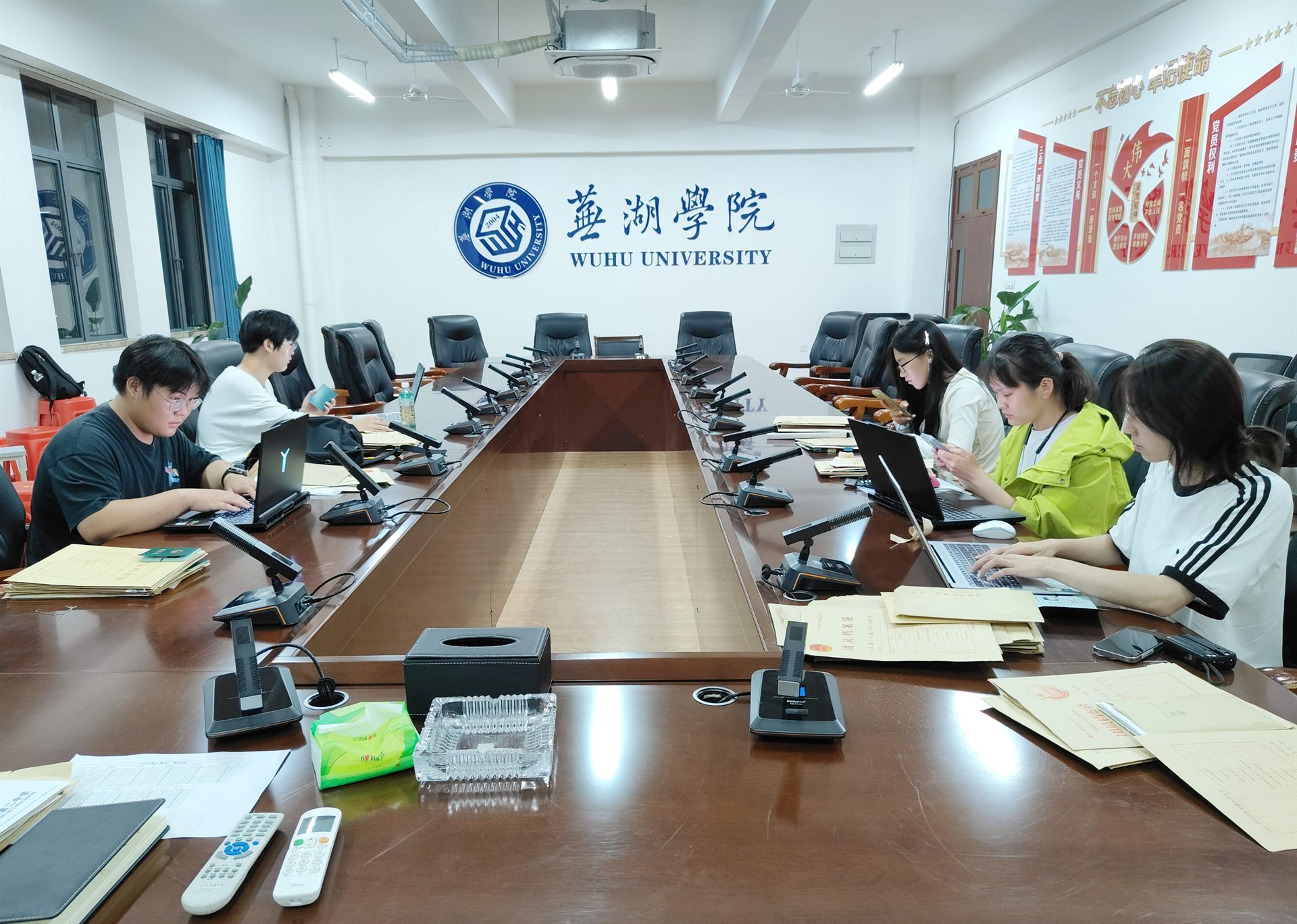 新生团建.jpg