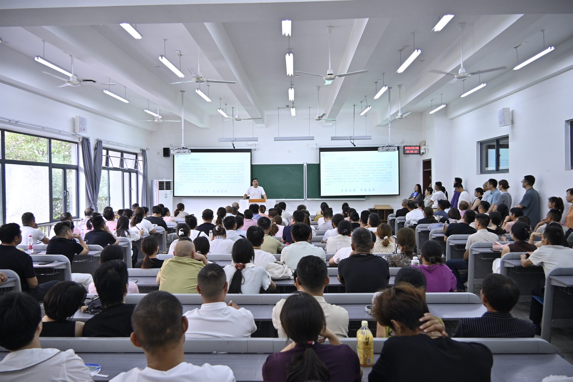 2026迎新专业介绍会.jpg